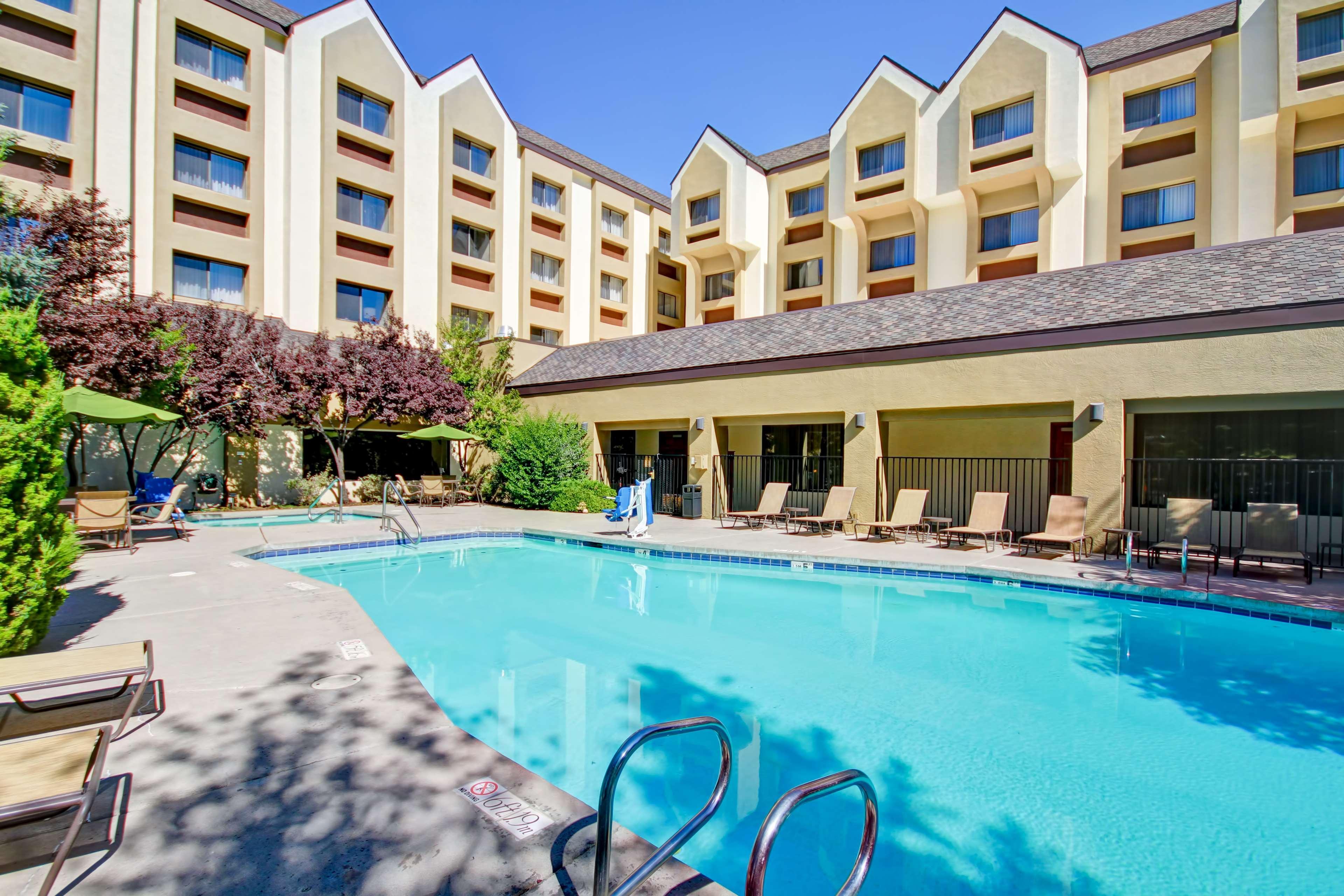 Doubletree By Hilton Hotel Φλάγκσταφ Εξωτερικό φωτογραφία